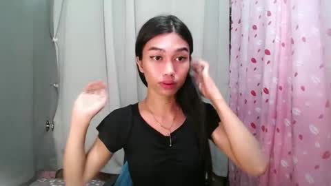 urloverjasmine_xx online show from May 2026 01:13:02 AM