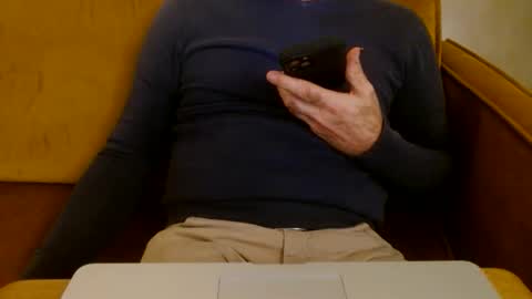 Snapshot of uropportunity chatting on October 2025 06:08:01 PM Dutchsoftie online show from October 2025 06:08:01 PM