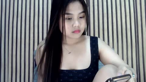 Snapshot of urpinaycutie chatting on February 2025 12:38:02 PM urpinaycutie online show from February 2025 12:38:02 PM