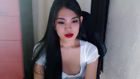 Snapshot of urpinayjenfuckerxxx chatting on January 2025 12:14:02 AM Jenny online show from January 2025 12:14:02 AM