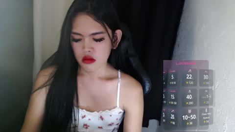 Snapshot of urpinayjenfuckerxxx chatting on February 2025 02:31:01 AM Jenny online show from February 2025 02:31:01 AM