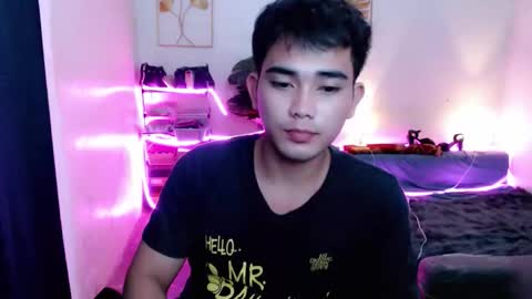 urpinoy_cummer online show from December 2025 02:57:02 PM