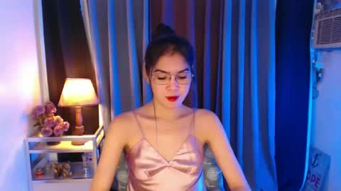 Snapshot of urpretty_nix chatting on November 2025 10:03:01 AM Nix online show from November 2025 10:03:01 AM