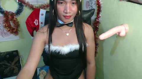 Amara online show from December 2024 04:32:02 PM