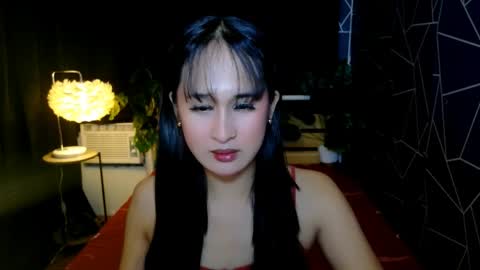 Snapshot of urqueenofhumiliation chatting on April 2026 02:33:01 PM urqueenofhumiliation online show from April 2026 02:33:01 PM