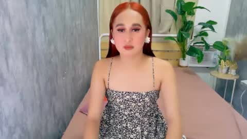 Snapshot of urqueenofhumiliation chatting on May 2026 12:44:02 PM urqueenofhumiliation online show from May 2026 12:44:02 PM