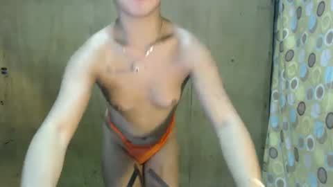 Snapshot of ursexy_cheskaxxx chatting on December 2024 06:42:01 PM PRETTY CHESKA AND MITCH online show from December 2024 06:42:01 PM