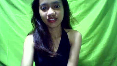 Snapshot of ursexydoll18 chatting on January 2025 07:05:01 AM Darlyn room online show from January 2025 07:05:01 AM