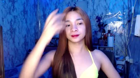 Yhana online show from January 2025 10:17:01 PM