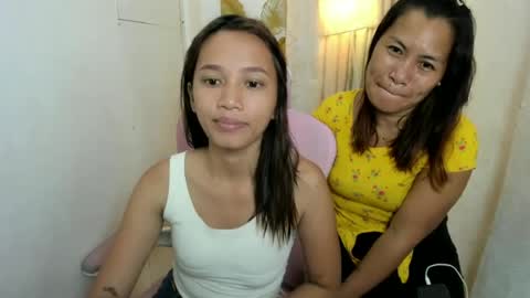 Snapshot of urslut_jimiely69 chatting on July 2026 04:17:02 AM urslut_jimiely69 online show from July 2026 04:17:02 AM