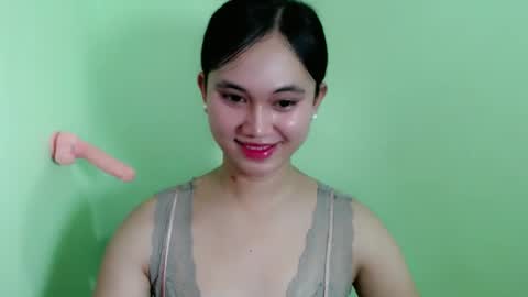 Snapshot of ursweet_athisa18 chatting on March 2026 02:04:02 AM Athisa online show from March 2026 02:04:02 AM