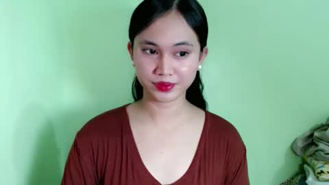 Snapshot of ursweet_athisa18 chatting on April 2026 09:37:01 AM Athisa online show from April 2026 09:37:01 AM