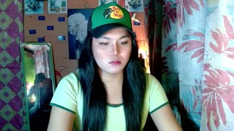 YOURGIRLCAMILLA online show from January 2026 04:22:02 PM