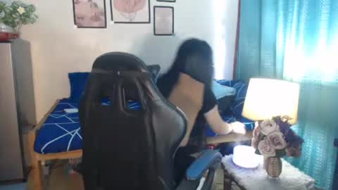 Snapshot of urwetasianprincessxx chatting on January 2025 09:35:01 AM Ashley Kate Mateo Gray online show from January 2025 09:35:01 AM