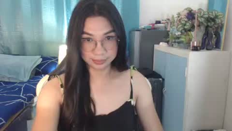 Ashley Kate Mateo Gray online show from October 2025 10:35:02 AM