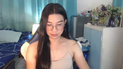 Ashley Kate Mateo Gray online show from October 2025 12:27:02 PM