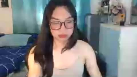 Snapshot of urwetasianprincessxx chatting on July 2026 10:40:02 AM Ashley Kate Mateo Gray online show from July 2026 10:40:02 AM