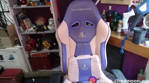 Snapshot of usagired chatting on October 2025 06:05:01 PM --Lucy-- online show from October 2025 06:05:01 PM