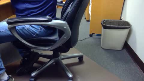 useemie online show from February 2026 11:10:02 PM