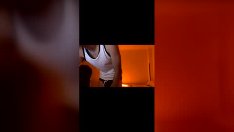 Snapshot of utilitari chatting on November 2025 01:42:01 AM utilitari online show from November 2025 01:42:01 AM