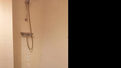 utrecht46 online show from December 2025 07:36:02 AM