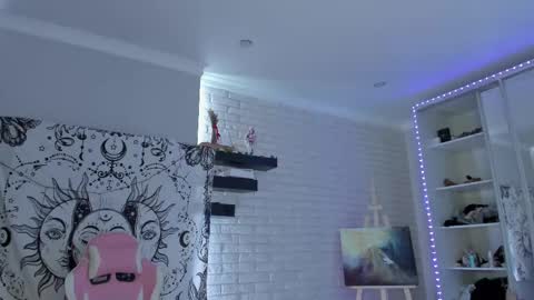 Snapshot of uwu_eva chatting on March 2025 03:26:01 PM Eva online show from March 2025 03:26:01 PM