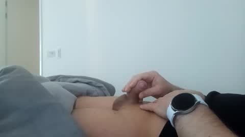 Snapshot of uwvvlvip chatting on December 2024 02:09:02 AM uwvvlvip online show from December 2024 02:09:02 AM