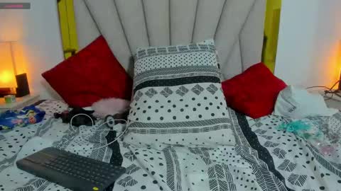 Snapshot of vahiolet_fuentes chatting on December 2024 09:18:02 AM vahioleth online show from December 2024 09:18:02 AM