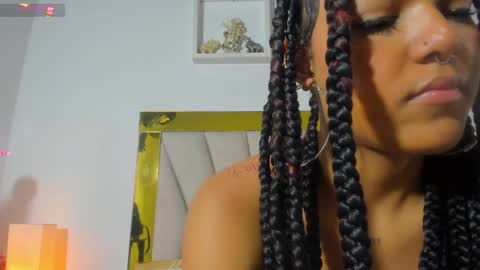 Snapshot of vahiolet_fuentes chatting on January 2025 03:00:02 AM vahioleth online show from January 2025 03:00:02 AM