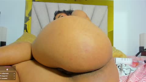 Snapshot of vahiolet_fuentes chatting on January 2025 06:12:01 AM vahioleth online show from January 2025 06:12:01 AM