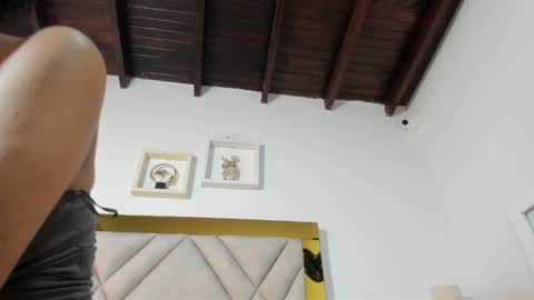 Snapshot of vahiolet_fuentes chatting on February 2025 07:16:01 PM vahioleth online show from February 2025 07:16:01 PM