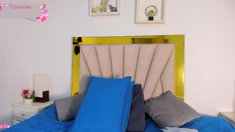 Snapshot of vahiolet_fuentes chatting on October 2025 03:10:02 AM vahioleth online show from October 2025 03:10:02 AM