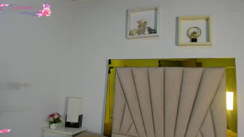 Snapshot of vahiolet_fuentes chatting on November 2025 03:05:01 AM vahioleth online show from November 2025 03:05:01 AM