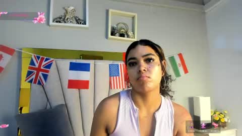Snapshot of vahiolet_fuentes chatting on July 2026 03:17:02 AM vahioleth online show from July 2026 03:17:02 AM
