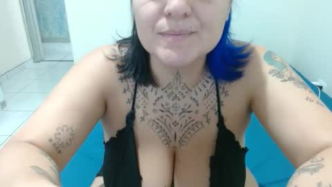 Vah Oliver online show from March 2026 07:04:02 PM