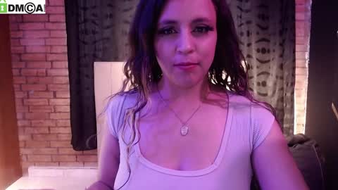 vaiolet online show from March 2026 09:31:02 PM