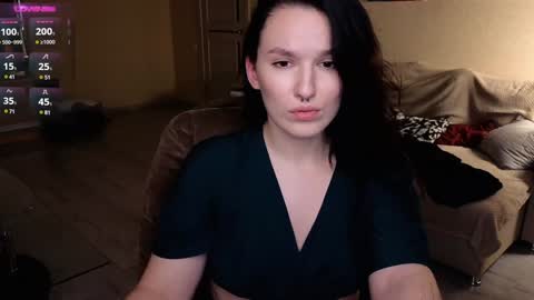 Snapshot of val_manson chatting on December 2024 09:06:01 PM Val online show from December 2024 09:06:01 PM