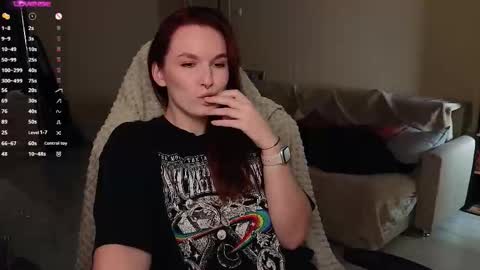 Snapshot of val_manson chatting on November 2025 08:24:02 PM Val online show from November 2025 08:24:02 PM