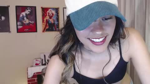 Hi I am Valcooky online show from December 2025 03:23:01 AM