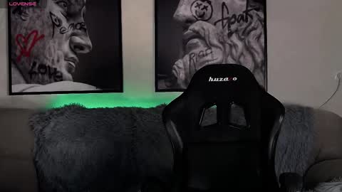 Snapshot of valdi_light chatting on September 2025 05:12:01 AM valdi_light online show from September 2025 05:12:01 AM