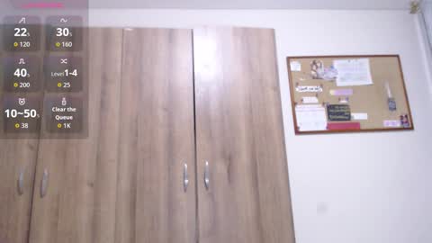 Snapshot of vale_991 chatting on September 2025 01:29:01 AM Valeria online show from September 2025 01:29:01 AM