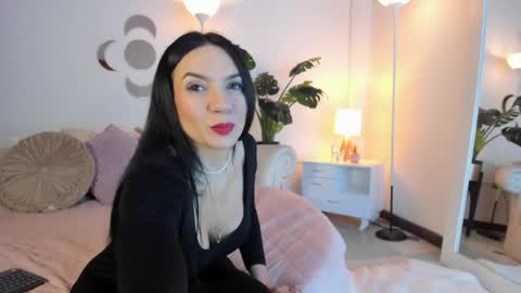 Snapshot of valeerywilliams chatting on May 2026 12:12:02 PM Valery online show from May 2026 12:12:02 PM