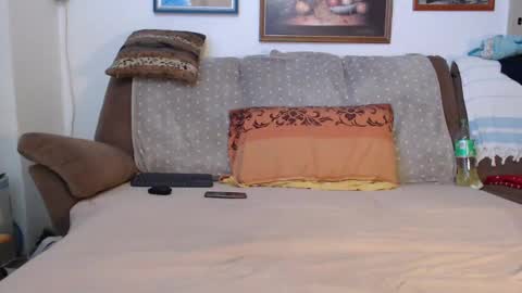 Snapshot of valemer chatting on February 2025 10:02:02 PM Cheating Slut online show from February 2025 10:02:02 PM