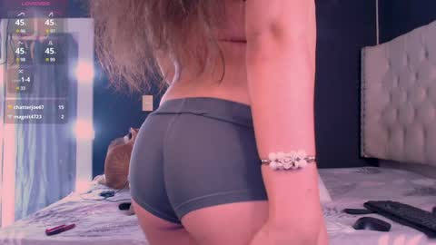 Snapshot of valen_thompson chatting on December 2024 02:28:02 AM IG-valen mendoza99 twitter valenthompson99 online show from December 2024 02:28:02 AM