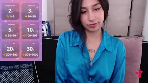 Snapshot of valen_tina33 chatting on July 2026 04:57:02 PM Valentina online show from July 2026 04:57:02 PM