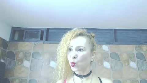 Katyy Love online show from May 2026 12:38:01 AM