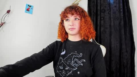 Snapshot of valent_27 chatting on December 2024 11:18:01 AM Valentina online show from December 2024 11:18:01 AM