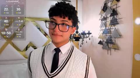 Valentin0 online show from October 2025 11:53:02 AM