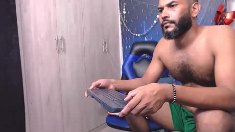 Valentine online show from December 2024 05:55:02 PM