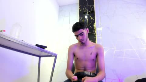 VALENTIN  online show from April 2026 03:13:02 AM